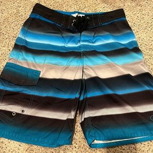 Men’s board shorts